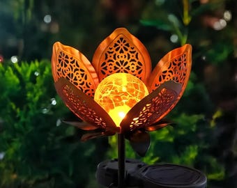 Lámpara solar de jardín con forma de loto: linterna de metal con forma de flor y cristal craquelado