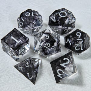 Obsidian Crack Dice Set, Handmade Resin Sharp Edge Dice Set, Suitable For Dnd, Dungeons&Dragons, Rpg Dice, Dark Dice, Black And White Dice