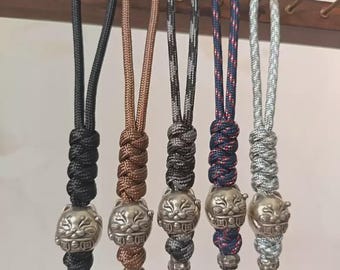 Hand-Carved Silver Lucky Cat White Copper Lanyard Bead | EDC Knife Charm, Slingshot Pendant, Paracord Keychain, Backpack Accessory