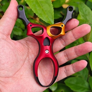 Space Ranger — Slangbella i titan-magnesiumlegering, lätt ram, multiperforerad design, futuristisk stil