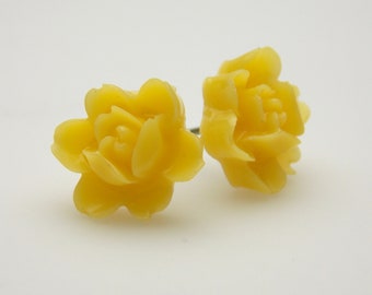 Yellow Earrings, Yellow Stud Earrings, Post Earrings, Rose Earrings, Soft Yellow, Spring, Summer Dainty, Friend Gift, Mom Gift, Yellow Studs