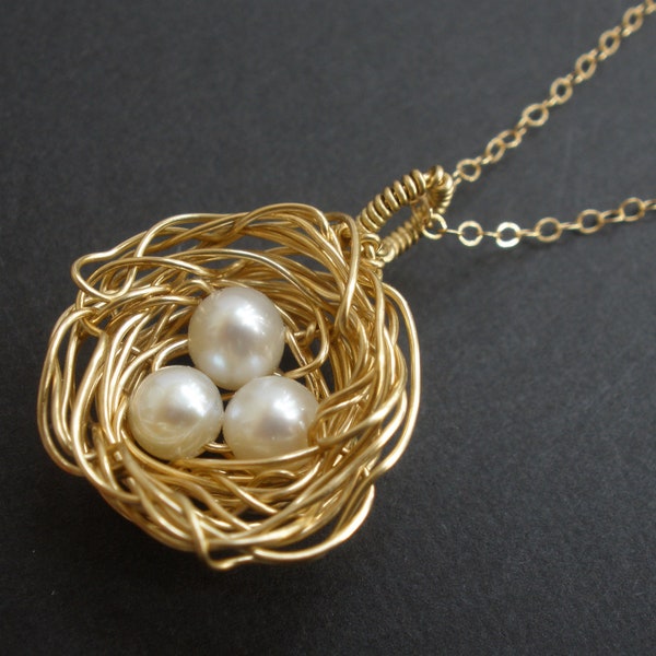 Bird Nest Necklace, Gold Nest Necklace, Gold Filled Necklace, Mother's Necklace, Fresh Water Pearl Necklace, Mother's Gift, Wire Wrapped