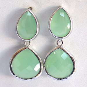 Mint Geen Earrings, Glass Earrings, Stud Earrings, Post Earrings, Silver, Bridesmaid Earrings, Bridal Jewelry, Bridesmaid Gifts