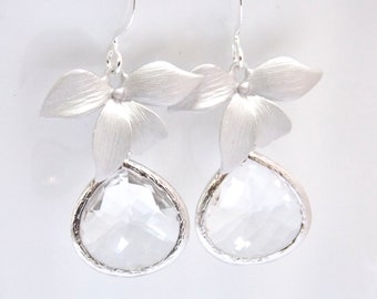 Crystal Silver Earrings, Glass, Clear, Flower Earrings, White, Wedding Jewelry, Bridesmaid Earrings, Bride Earrings, Bridesmaid Gifts