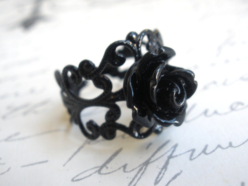 Black Ring, Black Rose Ring,  Adjustable Ring, Flower Ring, Silver Ring, Petite Ring, Cabochon Ring, Filigree Ring, Friend Gift, Teenager 