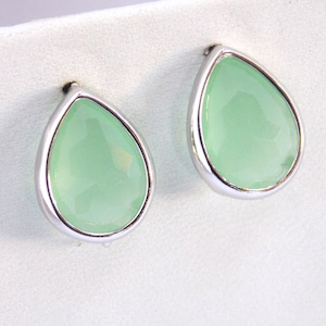 Mint Geen Earrings, Glass Earrings, Stud Earrings, Post Earrings, Silver, Bridesmaid Earrings, Bridal Jewelry, Bridesmaid Gifts