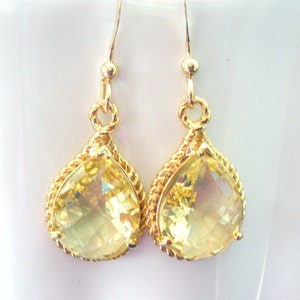 Yellow Earrings, Glass Earrings, Citrine, Gold Earrings, Bridesmaid Jewelry, Wedding, Bridesmaid Earrings, Bridal Earrings, Bridesmaid Gift