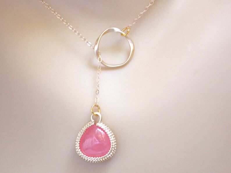 Coral Necklace Gold Filled Gold Glass Necklace Pink Bridesmaid Gifts Peach Grapefruit Glass Lariat Necklace Coral Pendant