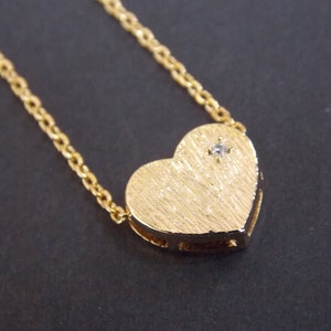 Heart Necklace, Gold Heart Necklace, Heart Pendant, Tiny Heart Charm Necklace, Dainty Necklace, Bridesmaid Gifts, Birthday Gift, Friend Gift
