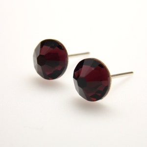 Swarovski Crystal Stud Earrings, Crystal Marsala Earrings, Burgundy Earrings Merlot, Burgundy Stud Earrings, Post Earrings, Bridesmaid Gifts