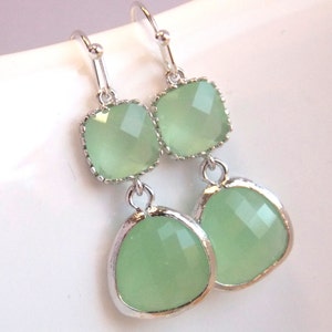 Green Earrings, Peridot Earrings, Apple Green Earrings, Silver Light Green Mint, Wedding Jewelry, Bridesmaid Earrings, Bridesmaid Gift image 3