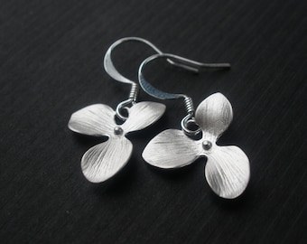 Silver Flower Earrings, Silver Orchid Earrings, Flower Earrings, Bridesmaid Earrings, Bridesmaid Jewelry, Bridesmaid Gifts, Friend Gift