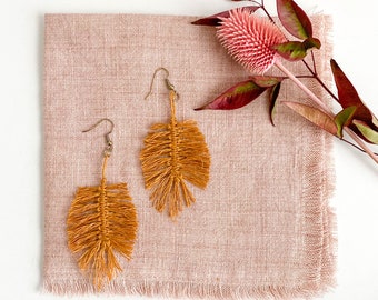 Kit de pendientes de plumas de macramé de lino