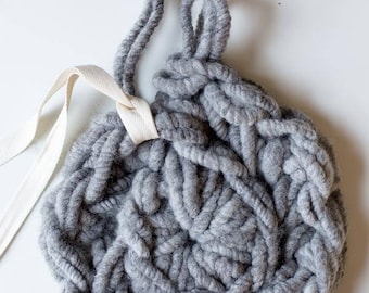 How to Hand Crochet in the Round