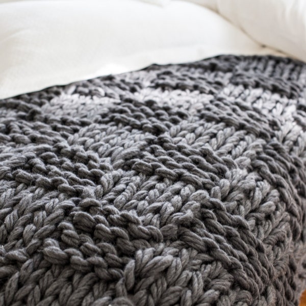 Chunky Knit Throw Blanket Pattern (Arm Knitting)