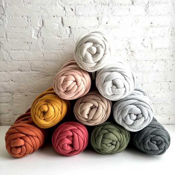 Giant Cotton Squish Yarn Skein