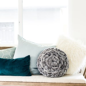 Chunky Hand Crochet Round Pillow Pattern image 2