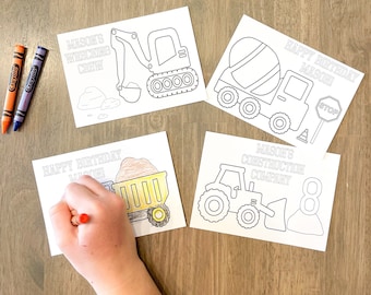 以下が含まれることがあります： 建設車両と名前「メイソン」が描かれた、印刷可能な塗り絵4枚。ダンプトラック、セメントミキサー、ショベルカー、ブルドーザーが描かれています。ページには「ハッピーバースデーメイソン」と「メイソンの建設会社」の文字が飾られています。