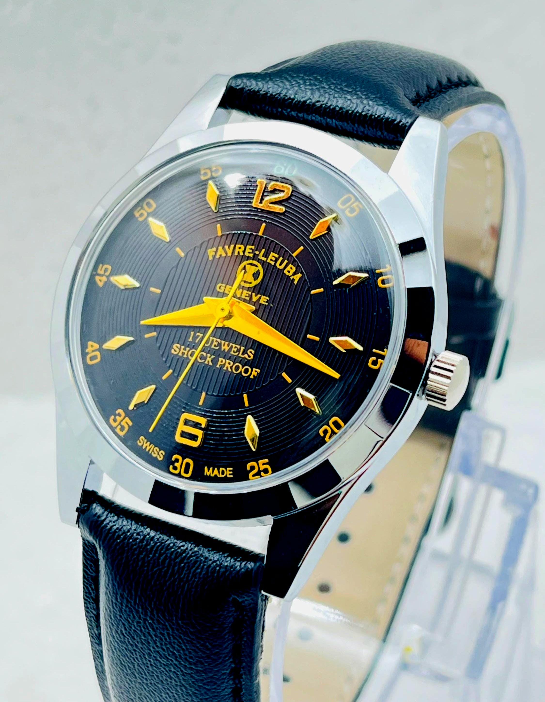 1976 Watch - Etsy Canada
