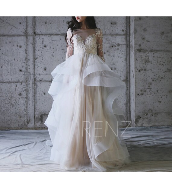 white long sleeve tulle dress