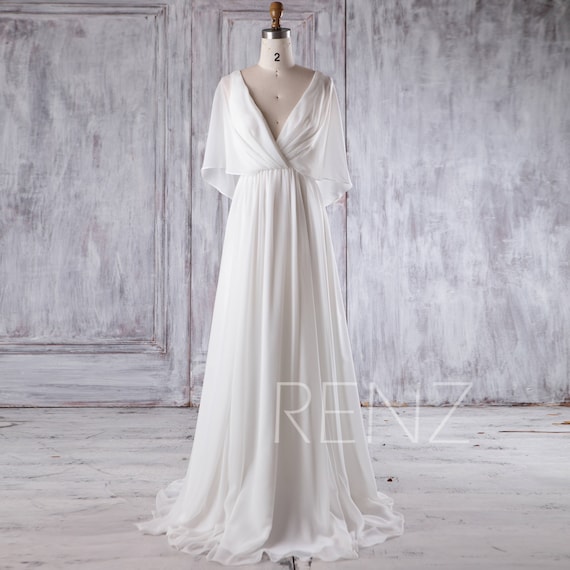 white long sleeve chiffon dress