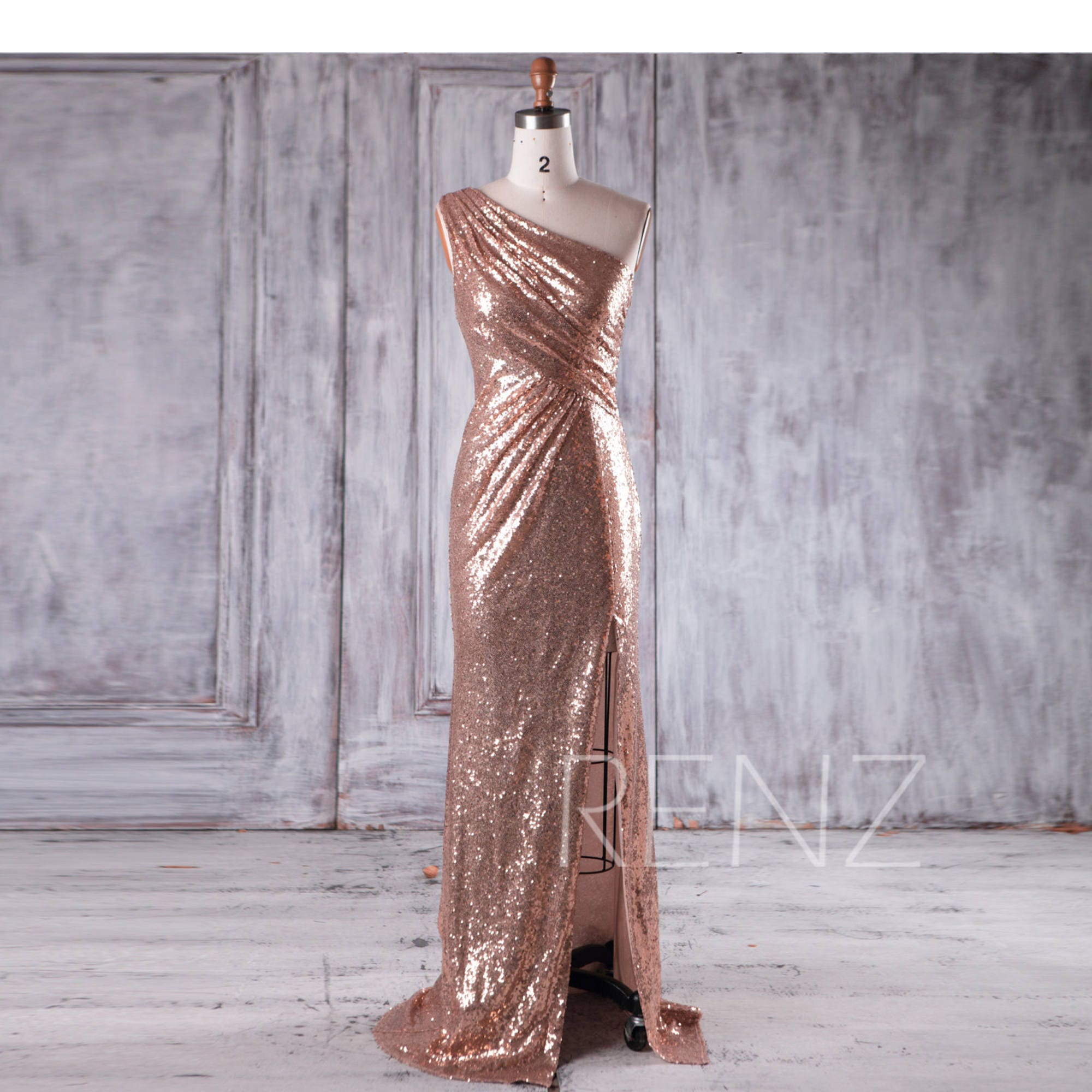 Weddings with One Shoulder Bridesmaid Dresses