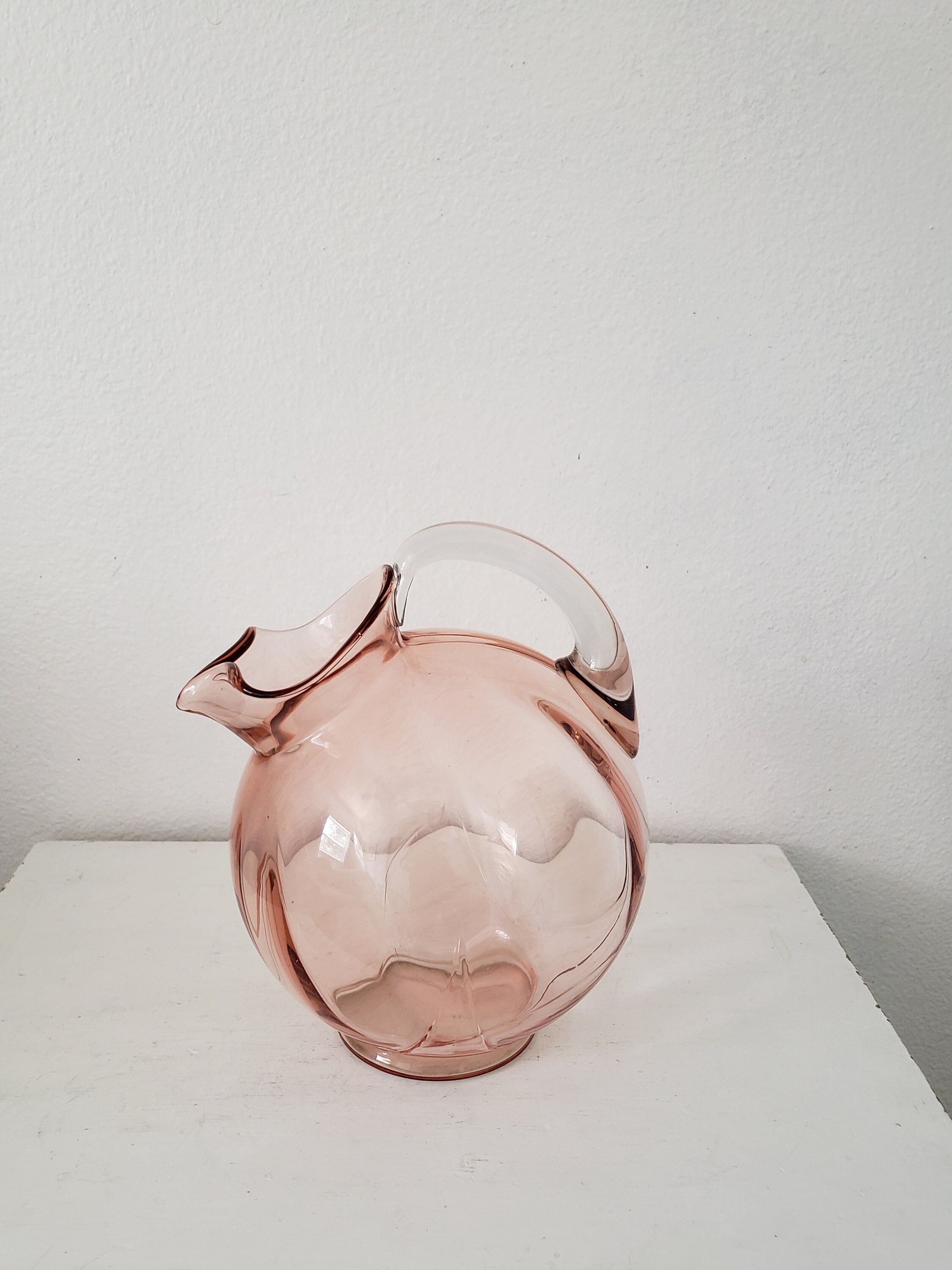 Cambridge Dianthus Pink Depression Glass Pitcher, 1930s Art Deco
