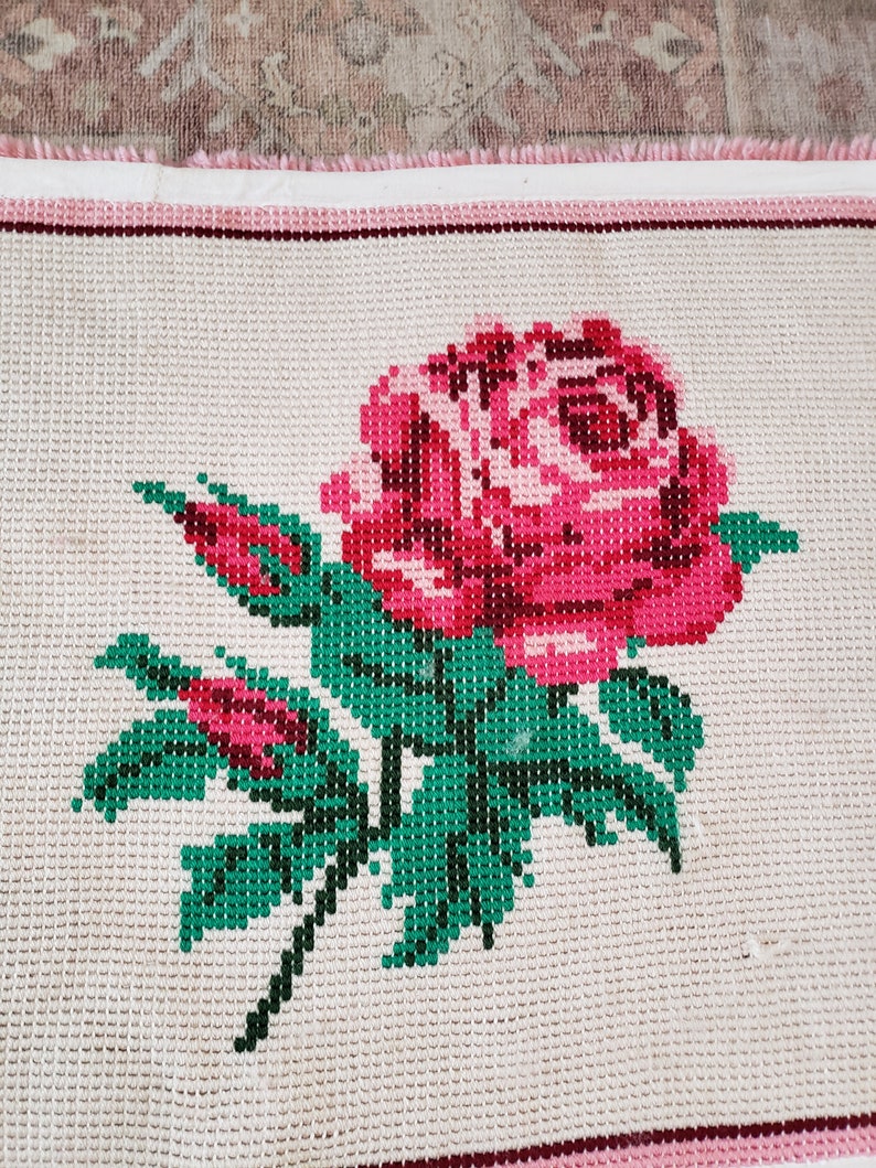 Woven Rug Pattern Roses Vintage Hand Hooked Rose Flower Rug/kit Pattern - Etsy