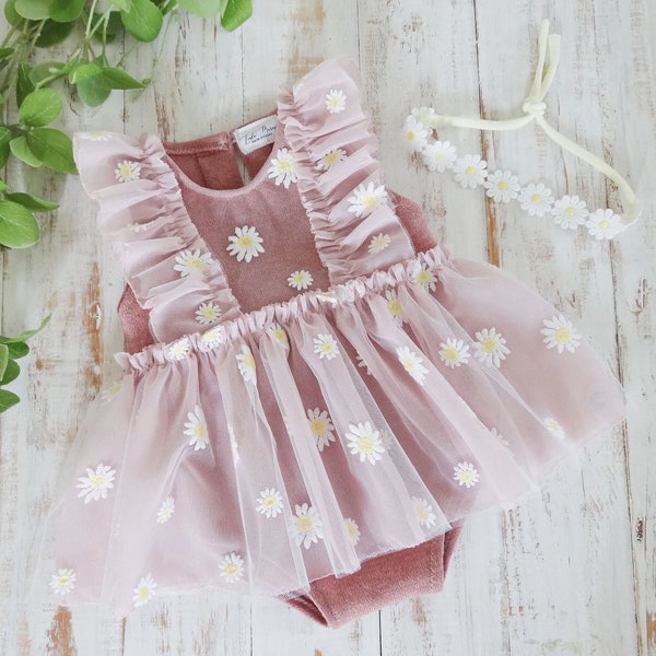 Pink Daisy Girl Photo Prop Romper, Sitter Baby Outfit For Photography Session, Made To Order