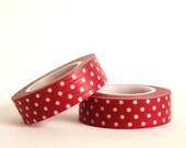 Puntos blancos en la roja cinta de Washi