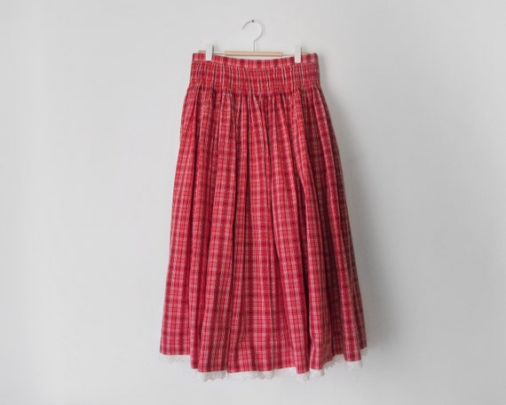1970s Red Check Circle Skirt • Vintage Red and Wh… - image 2