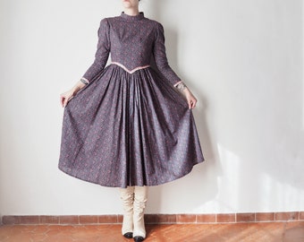Vintage Prairie Dress with Dark Floral Print • 70&#39;s Floral Midi Dress