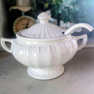 Vintage California Pottery witte soepterrine set