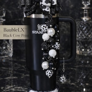 BaubleLX™ Svartvit Ko-tryck Lyxig Western Sugrörsberlock för Stanley Cup Noir Cowgirl Tumbler Tillbehör Glamorösa Muggsmycken