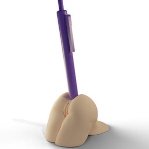 NSFW Ass Stifthalter - 3D gedruckter Sexy Butt Bleistiftständer | Witziges Schreibtisch Accessoire | Big Ass Booty Dekor | Geschenk Knebel für Männer (18+)