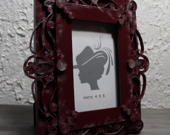 Frame, picture frame, wooden frame, quilled frame, cranberry frame, 4 x 6 photo, quilling, framing, home décor