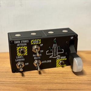 Panneau de train d'atterrissage style F-16 – Système de commande de train d'atterrissage réaliste pour simulateur de vol – Configuration de cockpit et de bureau d'aviation à domicile