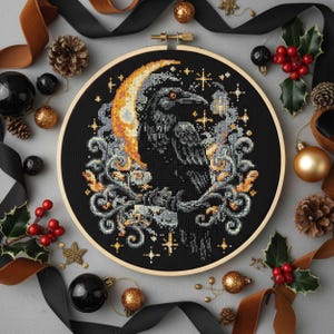 Korsstygnsmönster för korsmånen: Mystic Black Bird, Golden Crescent Night Broderi PDF