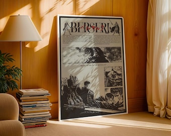 Może przedstawiać: Oprawiony czarno-biały wydruk z mangi zatytułowany "BERSERK" oparty o drewnianą ścianę. Grafika zawiera szczegółowe ilustracje postaci w akcji, z tekstem i panelami przypominającymi komiks.