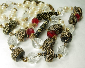 1980s French Wired Sautoir Necklace Glass Beads Faux Pearls Decorated Lucite 37 Inches Renaissance Revival