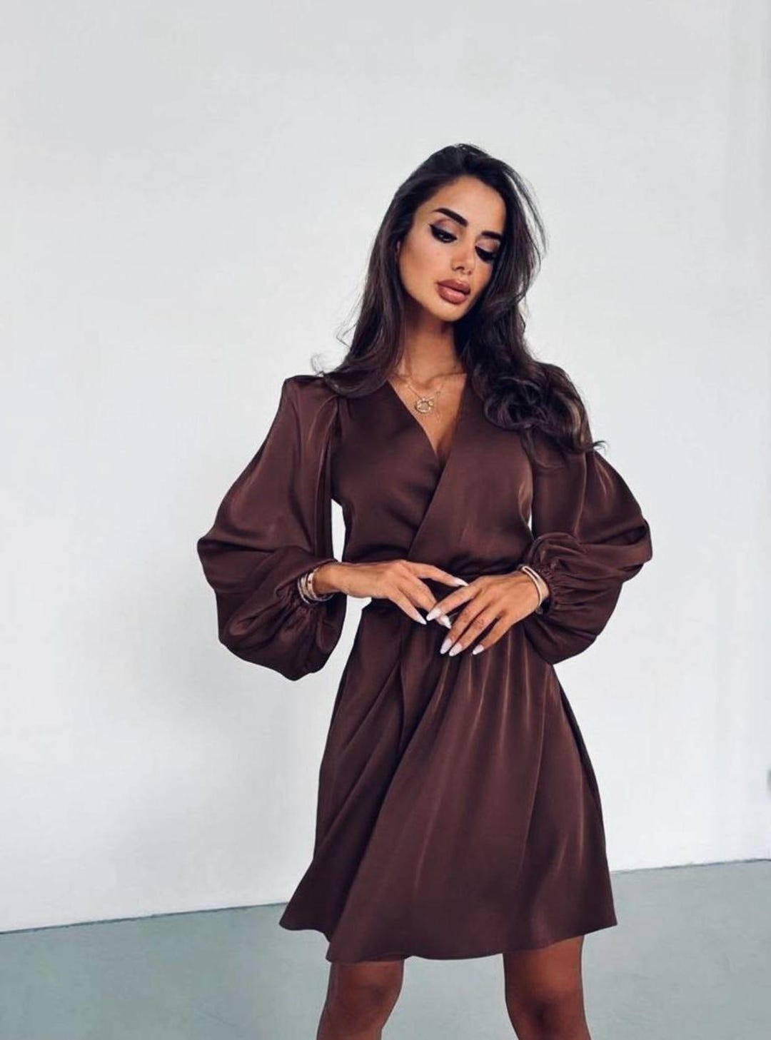 blue cocktail dress with sleeves Zapakasa Women Short Royal V-Neck Sugar Palm Dark Brown Retro Size:Size 10
