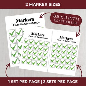 Puede incluir: Dos hojas de papel blancas con el texto "Markers Place On Called Songs" y marcas de verificaci&oacute;n verdes. Tambi&eacute;n se ve el texto "2 MARKER SIZES", "8.5 X 11 INCH US LETTER SIZE" y "1 SET PER PAGE | 2 SETS PER PAGE".