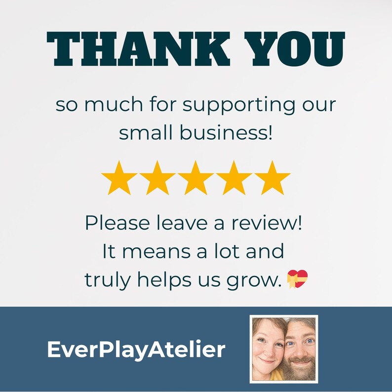 Puede incluir: Gr&aacute;fico con las palabras "THANK YOU" en verde azulado oscuro. Incluye el texto "so much for supporting our small business!" y "Please leave a review! It means a lot and truly helps us grow." Hay cinco estrellas doradas y una foto peque&ntilde;a.