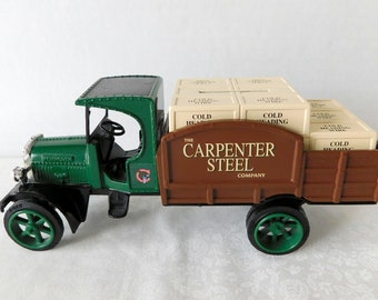 Ertl Carpenter Steel 1925 Kenworth Truck Bank