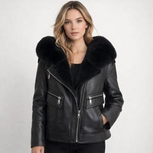 Women’s Motorcycle Style Coat, Black Leather Jacket,Faux Fur Winter Warm Outerwear