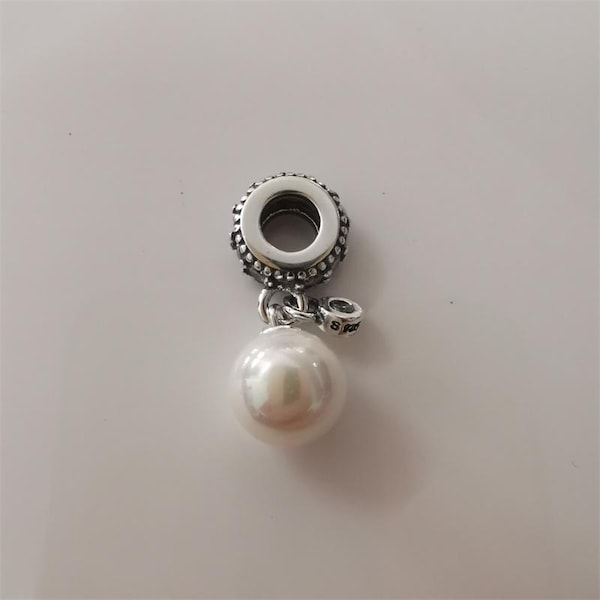 Colgante de perla Elegancia Luminosa de Pandora S925