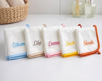 Asciugamano personalizzato ricamato / Asciugamano per il viso con nome personalizzato / Asciugamano morbido in cotone per neonati e famiglie / Regalo per il bagno