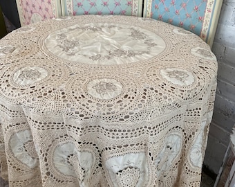 French crochet and linen round tablecloth, Gorgeous