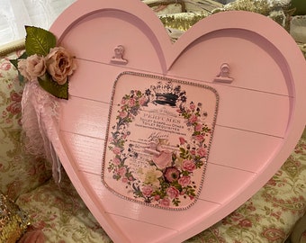 Oh so shabby memo board, heart, office decor, hanging message board