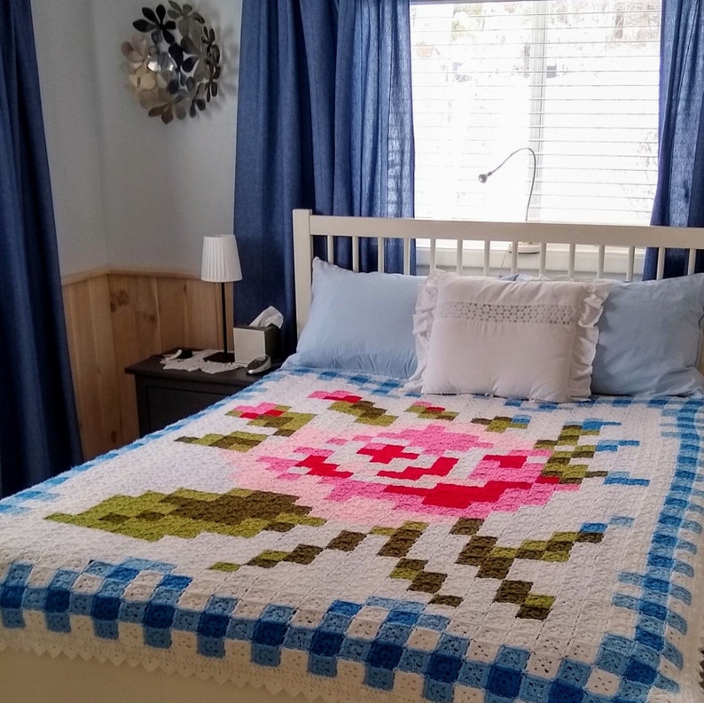 Rose Bedspread/Afghan